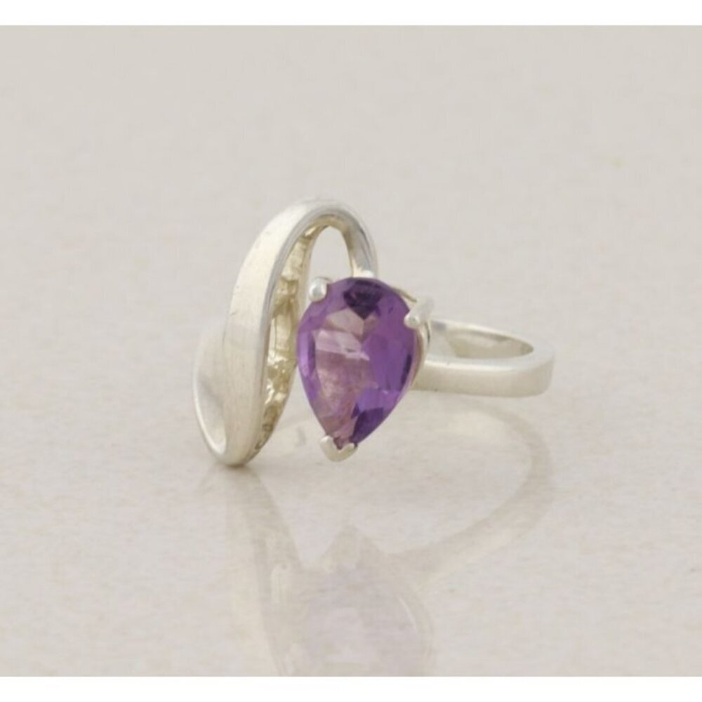 Sterling Silver Natural Purple Amethyst Ring Size 7 1/2